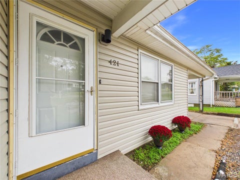 Photo of 421 E Cape Rock Drive, Cape Girardeau, MO 63701 (MLS # 26066578)