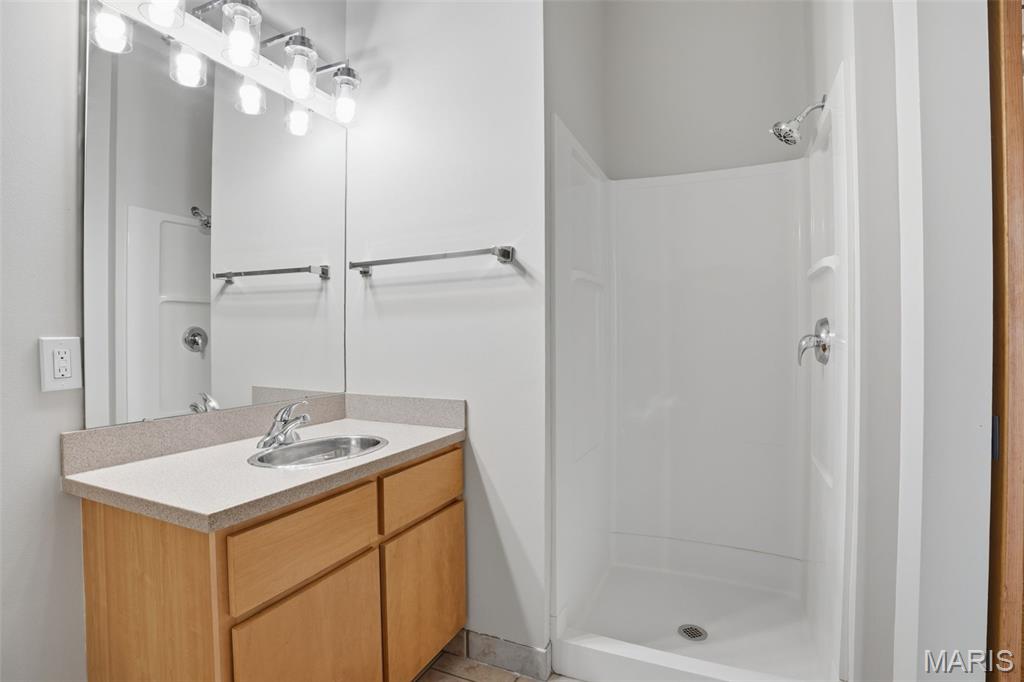 Lofts/2020 Washington - Residential