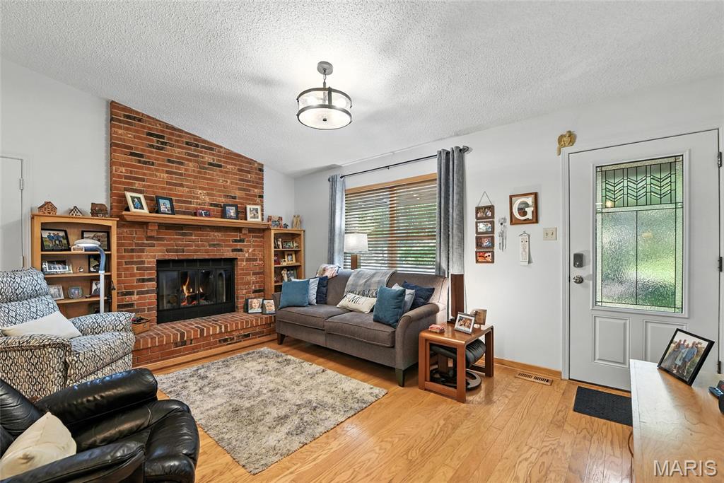 820 Ashmont Drive