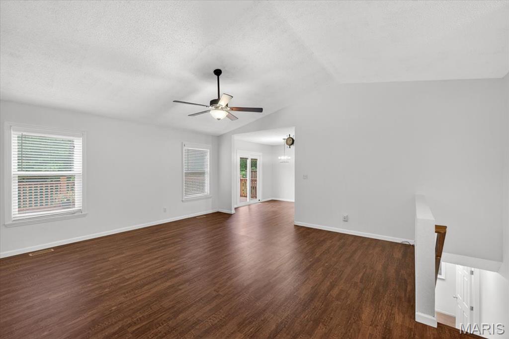1412 Apple Ridge Court
