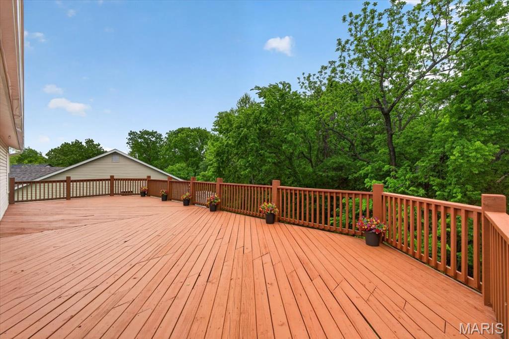 1412 Apple Ridge Court