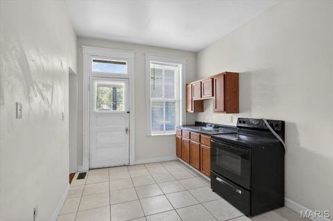Tiny photo for 3529 Grace Avenue, St Louis, MO 63116 (MLS # 26029255)