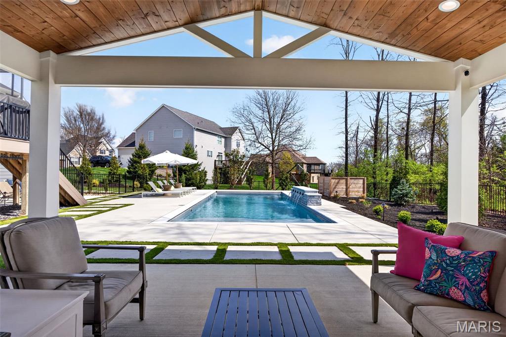 Bluffs At Windcastle - Residential