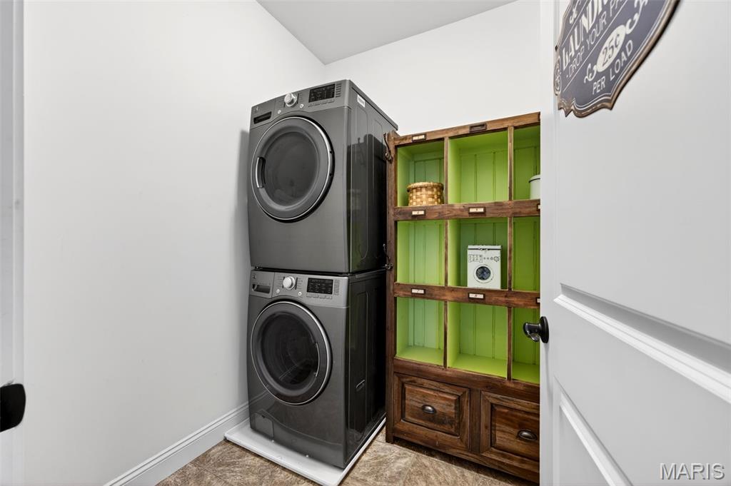 Bluffs At Windcastle - Residential