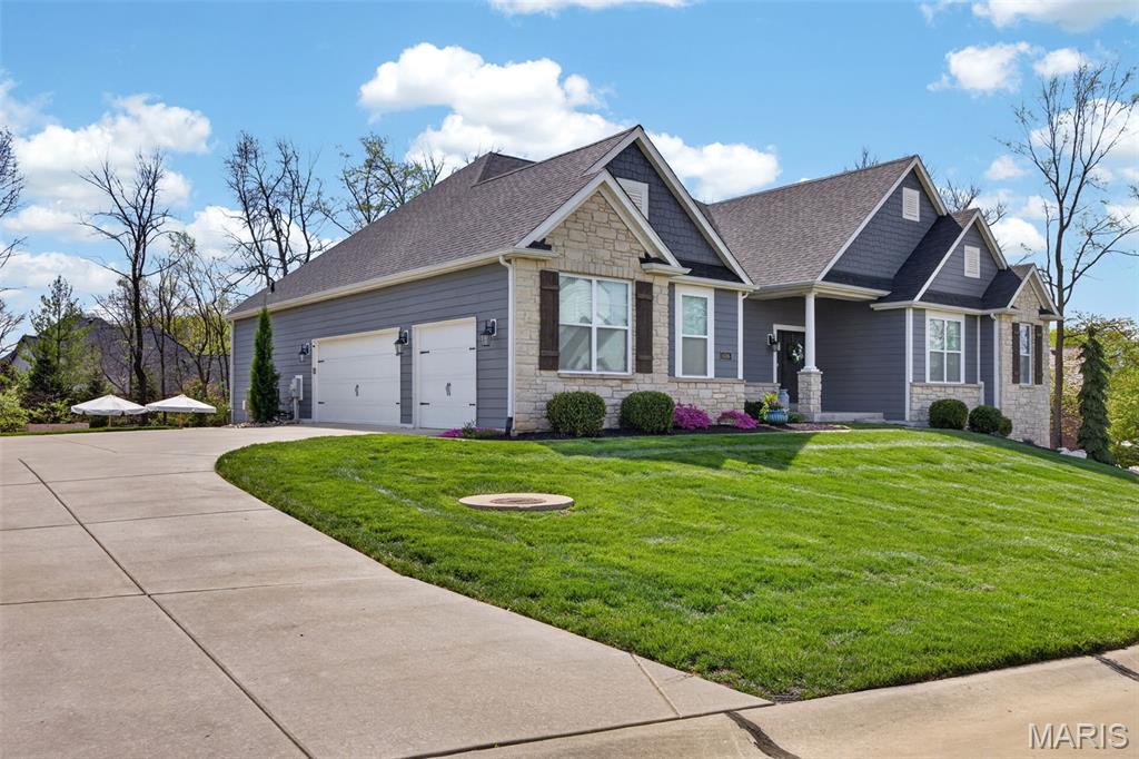 Bluffs At Windcastle - Residential