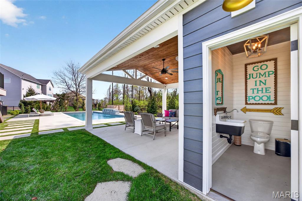 Bluffs At Windcastle - Residential