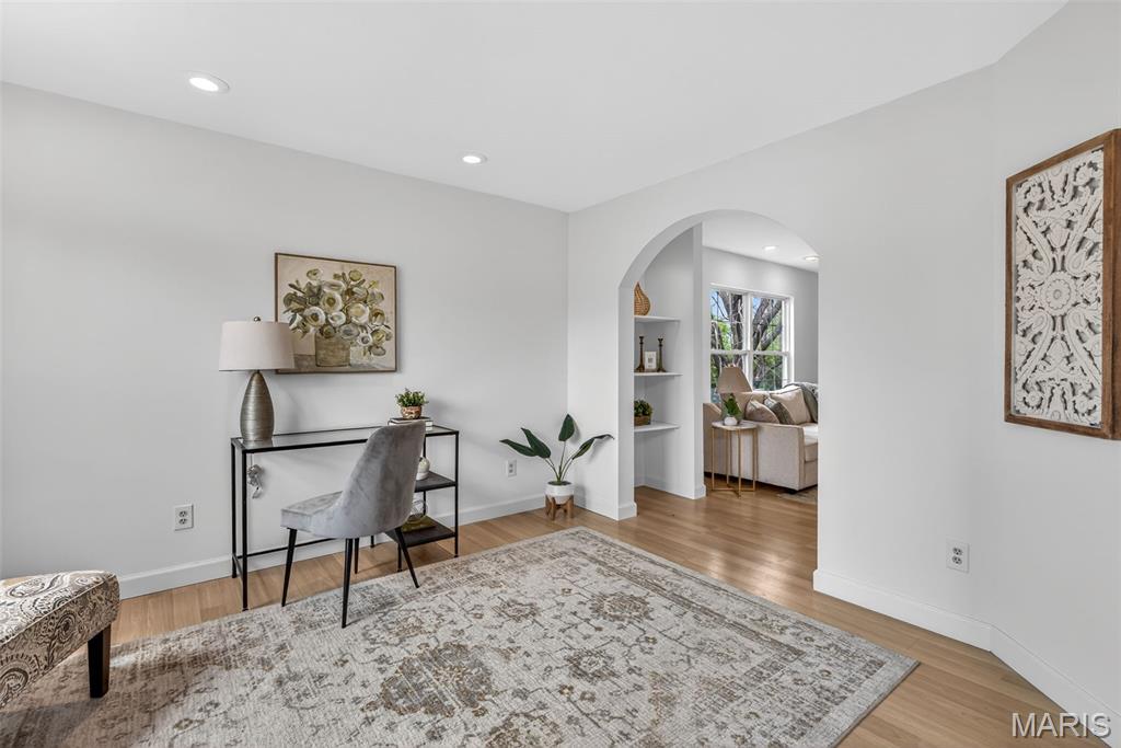 Imperial Hills 02 - Residential