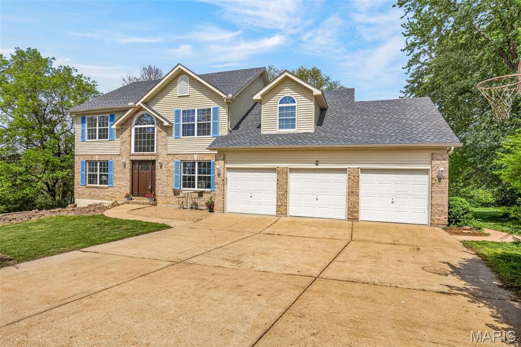 Imperial Hills 02 - Residential