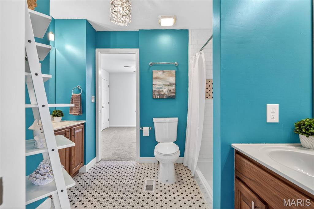 Imperial Hills 02 - Residential