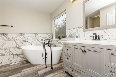 Tiny photo for 25 Moonlight Court, Wentzville, MO 63385 (MLS # 26003860)