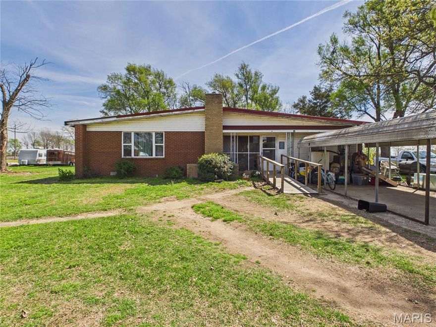 Opportunity meets potential at 640 Bowman Court in Bernie, MO. This spacious 3-bedroom, 2-bathroom home is ready for a new owner to restore it to its former glory and create something truly special. With multiple living and gathering areas designed for hosting, the layout offers both functionality and flexibility for everyday living and entertaining alike. Each bedroom provides a sense of privacy and retreat, while the generously sized rooms throughout the home create a comfortable foundation for a growing family. Ample storage space adds to the practicality, making it easy to stay organized during and after renovations. Whether you're an investor looking for your next project or a homeowner ready to customize a property to your vision, this home presents an incredible opportunity to build equity and bring new life into a well-laid-out space.