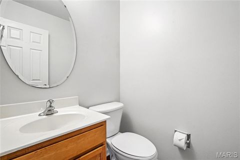 Tiny photo for 707 Forest Trace Drive #E, Chesterfield, MO 63017 (MLS # 26013659)