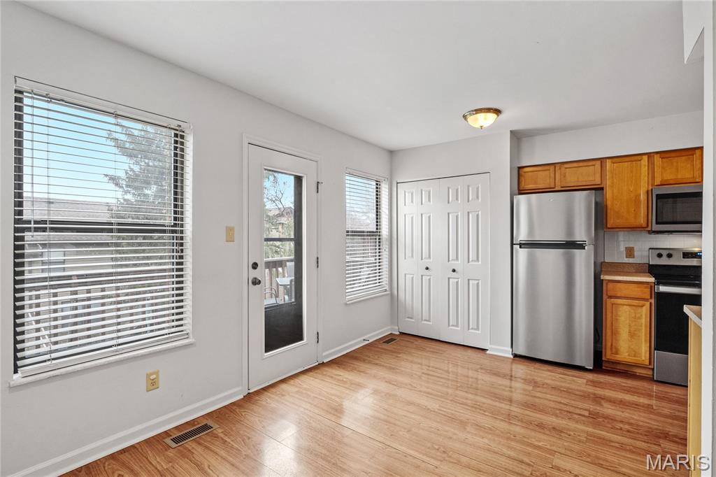 Chesterfield Village Twnhms A - Residential Lease