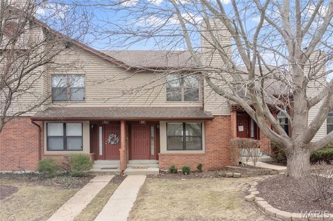 Tiny photo for 707 Forest Trace Drive #E, Chesterfield, MO 63017 (MLS # 26013659)