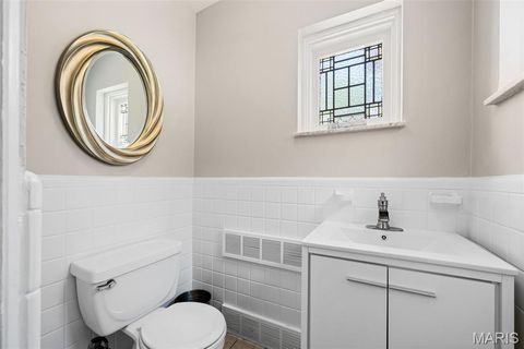 Tiny photo for 69 Bellerive Acres, Bellerive, MO 63121 (MLS # 26030804)