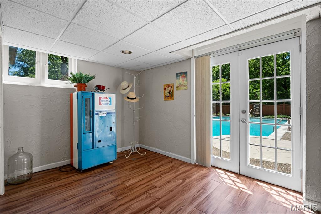 Bellerive Acres - Residential