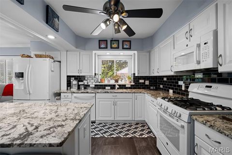 Tiny photo for 69 Bellerive Acres, Bellerive, MO 63121 (MLS # 26030804)