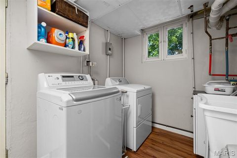Tiny photo for 69 Bellerive Acres, Bellerive, MO 63121 (MLS # 26030804)