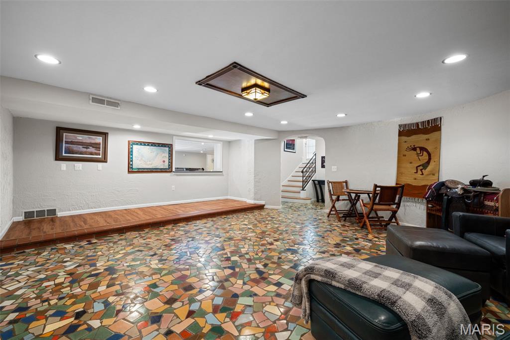 Bellerive Acres - Residential