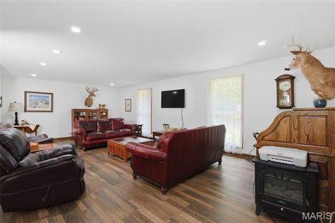 Tiny photo for 9600 Creek Road, Raymondville, MO 65555 (MLS # 26028460)