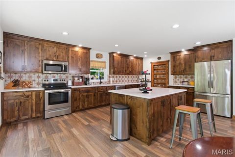Tiny photo for 9600 Creek Road, Raymondville, MO 65555 (MLS # 26028460)