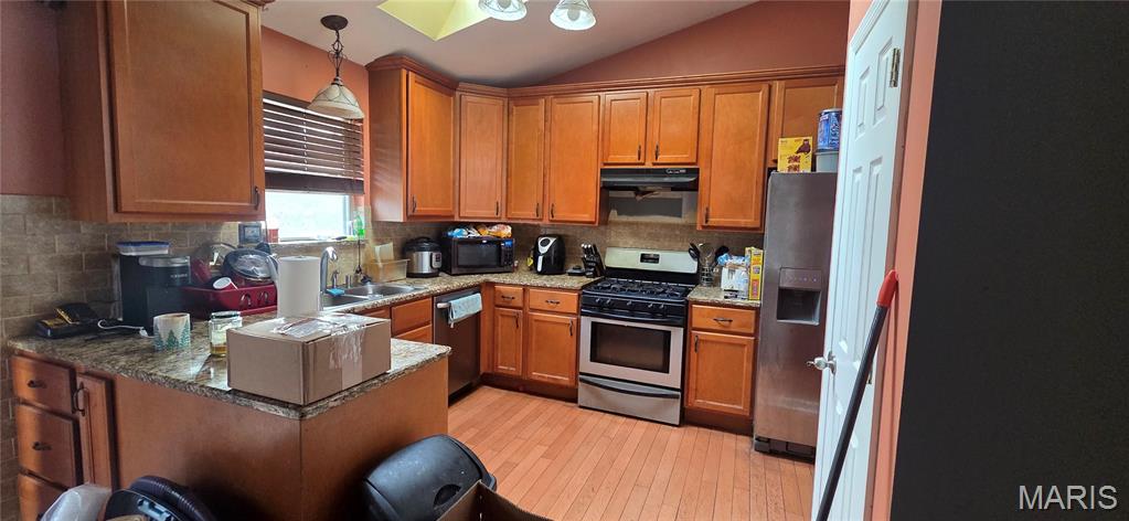 5 Oaks - Residential