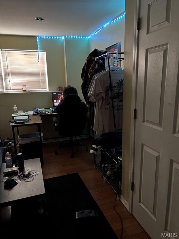 5 Oaks - Residential