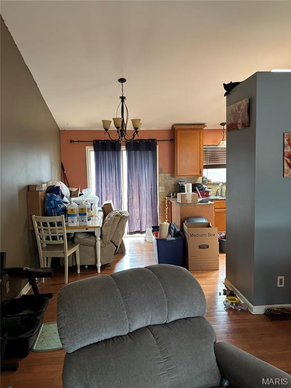 5 Oaks - Residential