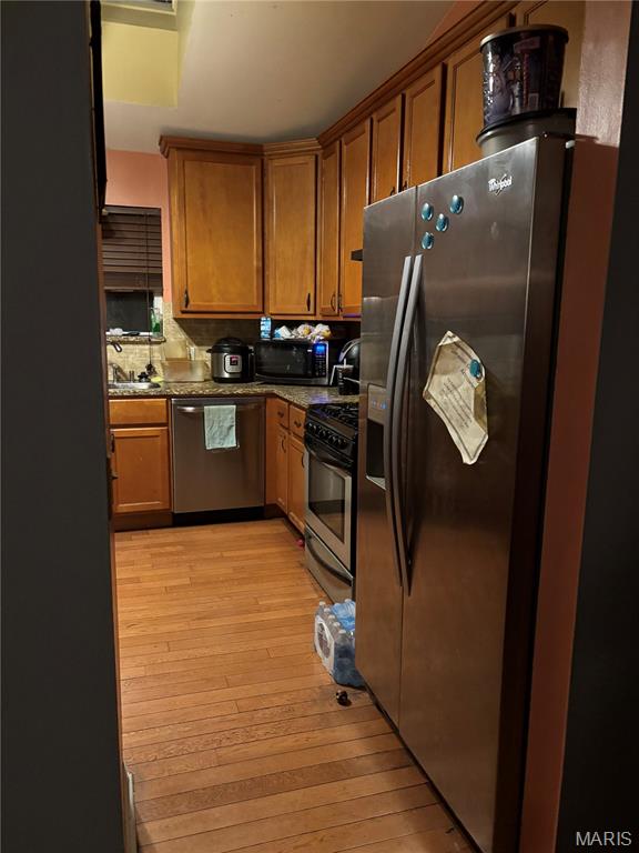 5 Oaks - Residential