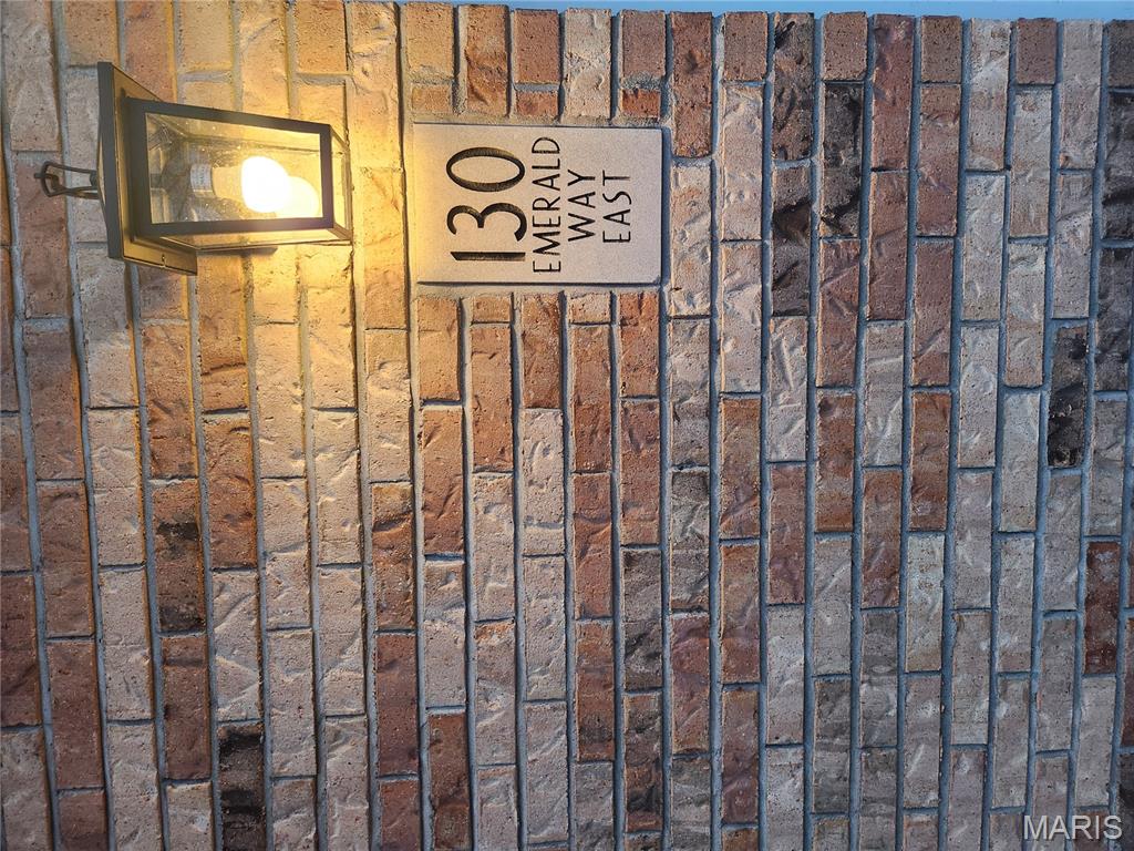 130 Emerald Way East