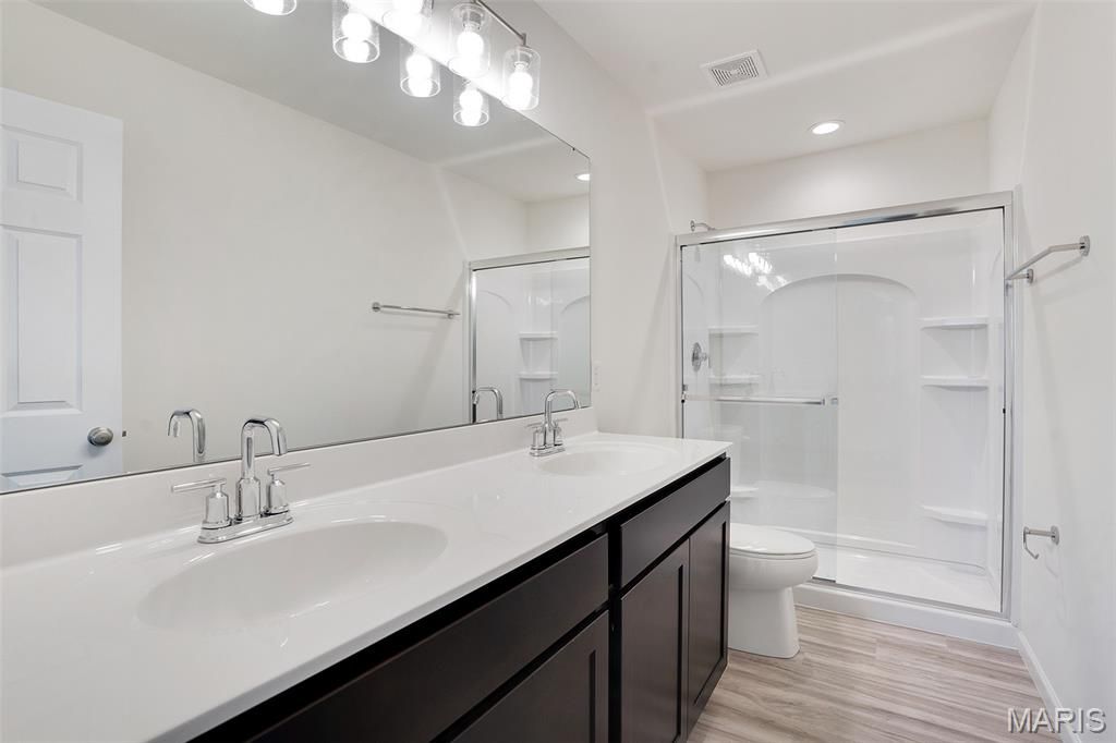 Photo of 3831 Sonora Stone Drive, Florissant, MO 63031 (MLS # 26004261)