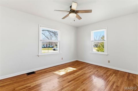 Tiny photo for 613 Jasmin Drive, Kirkwood, MO 63122 (MLS # 26014131)