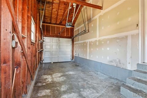 Tiny photo for 613 Jasmin Drive, Kirkwood, MO 63122 (MLS # 26014131)