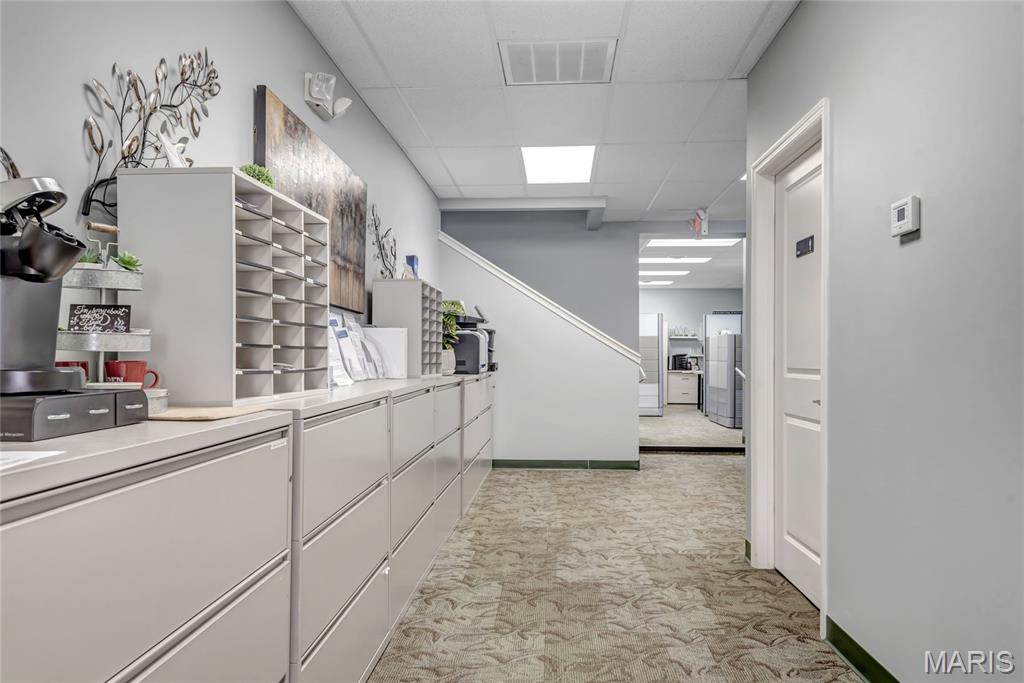 City/St Charles - Commercial Lease