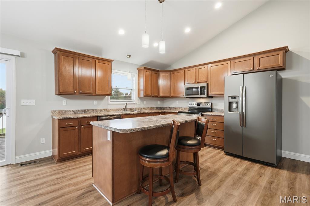 1017 Bay Hill Boulevard