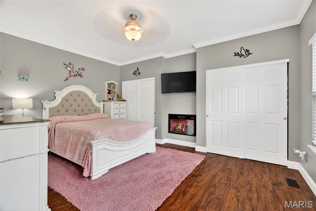 Locksley Manor #1 - Residential