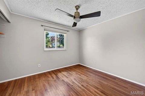 Tiny photo for 506 Aspen Drive, Crestwood, MO 63126 (MLS # 26037611)