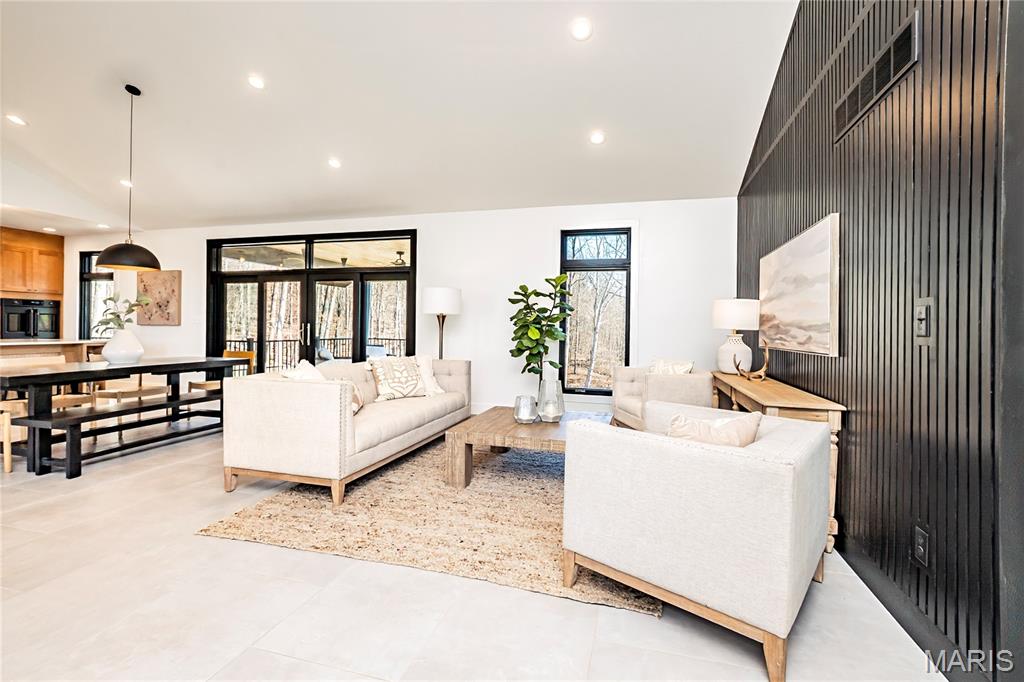 Geatley Farms 03 - Residential