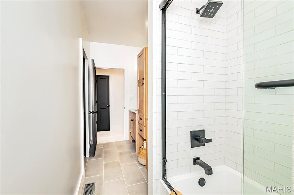 Geatley Farms 03 - Residential