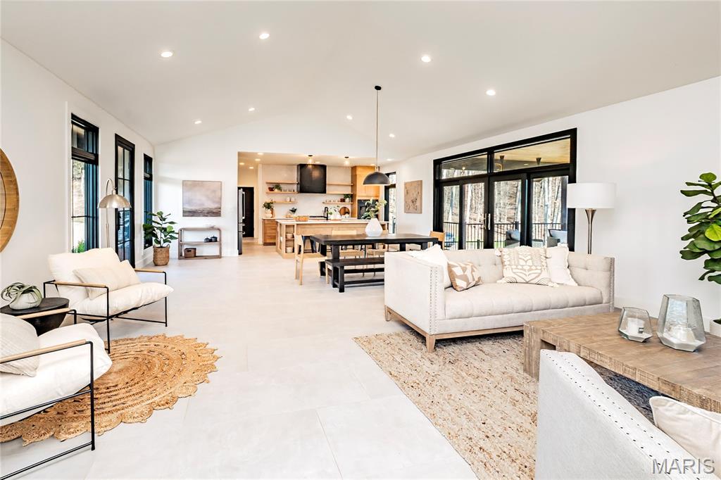 Geatley Farms 03 - Residential