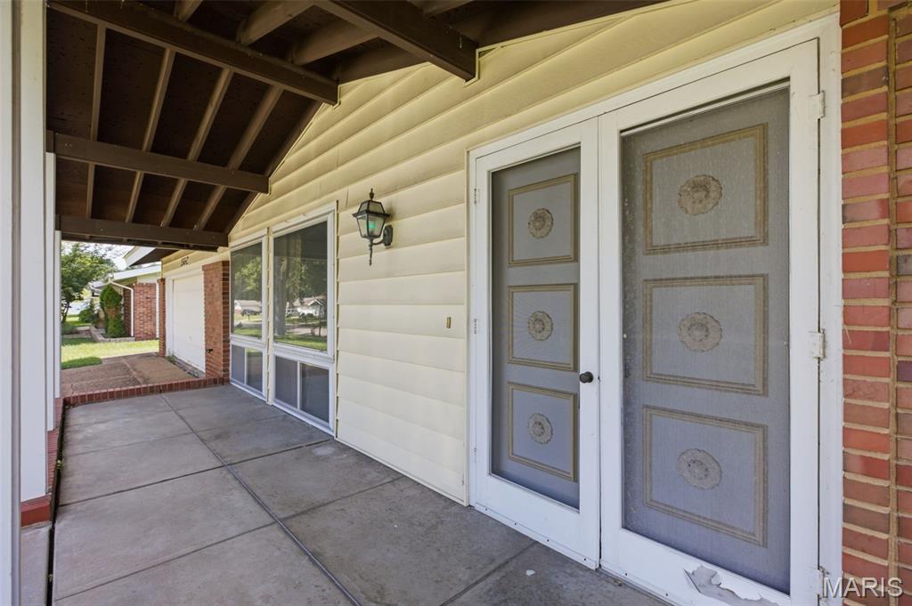 1552 Rathford Drive