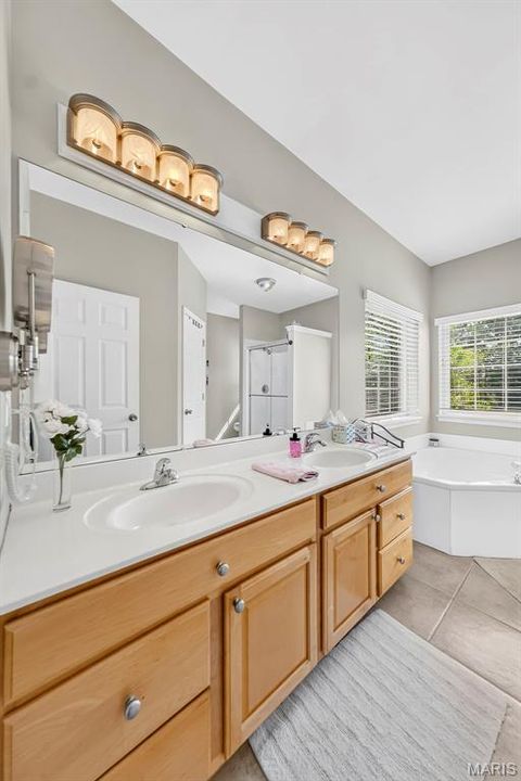 Tiny photo for 224 Bennington Drive, Troy, MO 63379 (MLS # 26041353)