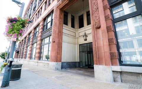 Photo of 1520 Washington Avenue #R417, St Louis, MO 63103 (MLS # 26069799)
