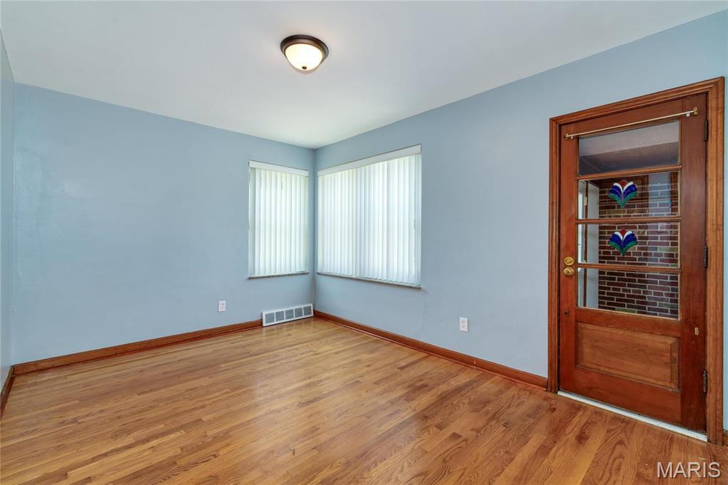 St Louis, Missouri 63139, United States, 2 Bedrooms Bedrooms, ,1 BathroomBathrooms,Residential,Active,132633