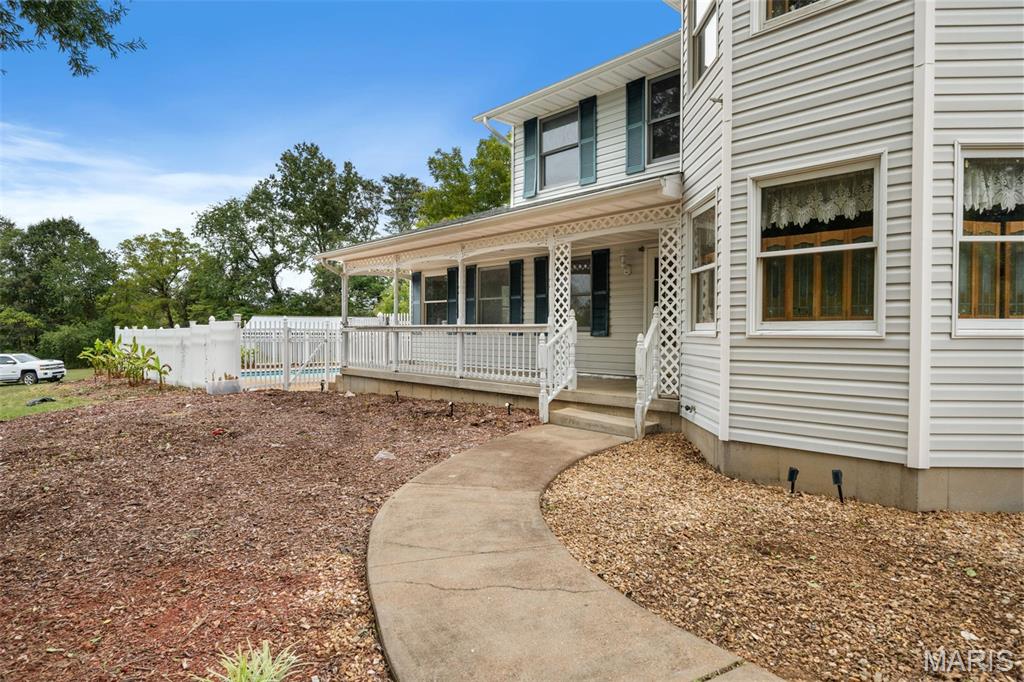 9360 Ashbrook Farm Road