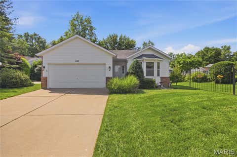 Photo of 899 Du Pre Court, St Peters, MO 63376 (MLS # 26003053)
