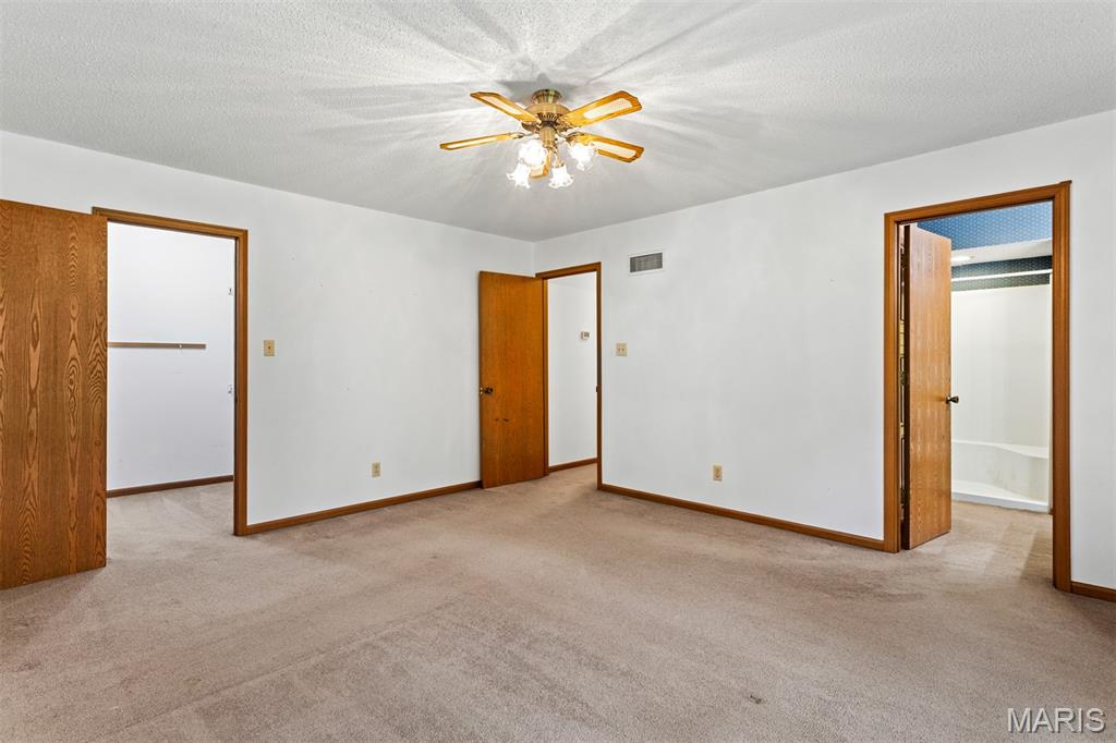 Montgomery Oaks - Residential