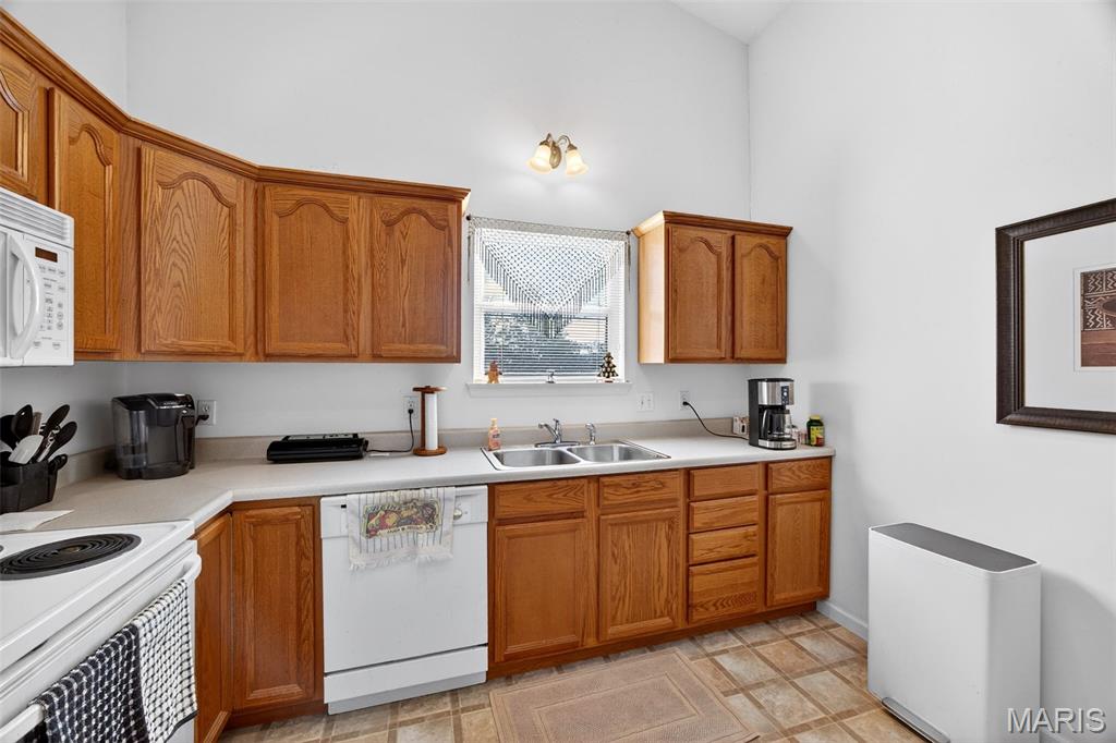 Villas At Spring Lake - Residential