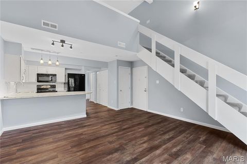 Tiny photo for 1321 Prospect Village Lane #D, Ballwin, MO 63021 (MLS # 25082377)