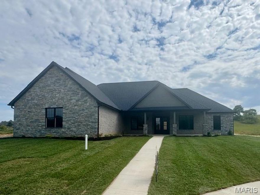 ATTENTION:  SELLER is offering up to $10,000 in SELLER CONCESSIONS!  CALL TODAY FOR AN APPT!!
MUST SEE THIS STUNNING EXECUTIVE NEW BUILD! Located within the beautifully landscaped neighborhood of DALHOUSIE...this lovely 4BR/2.5BA home awaits its future FAMILY. This exquisite home boasts elegant features, including a GREAT ROOM with a lovely fireplace for those chilly fall/winter evenings. The MASTER BR is a retreat... with an ensuite bath complete with a soaking tub & MAGNIFICENT walk-in shower. Master also offers an adjacent laundry room...you'll soon wonder how you ever lived without it! The kitchen has been designed SPECIFICALLY for the "TOP CHEF" in your family. The THERMADOR appliances, convenient pot filler, 36" range, and the built-in refrigerator/freezer are sure to please!